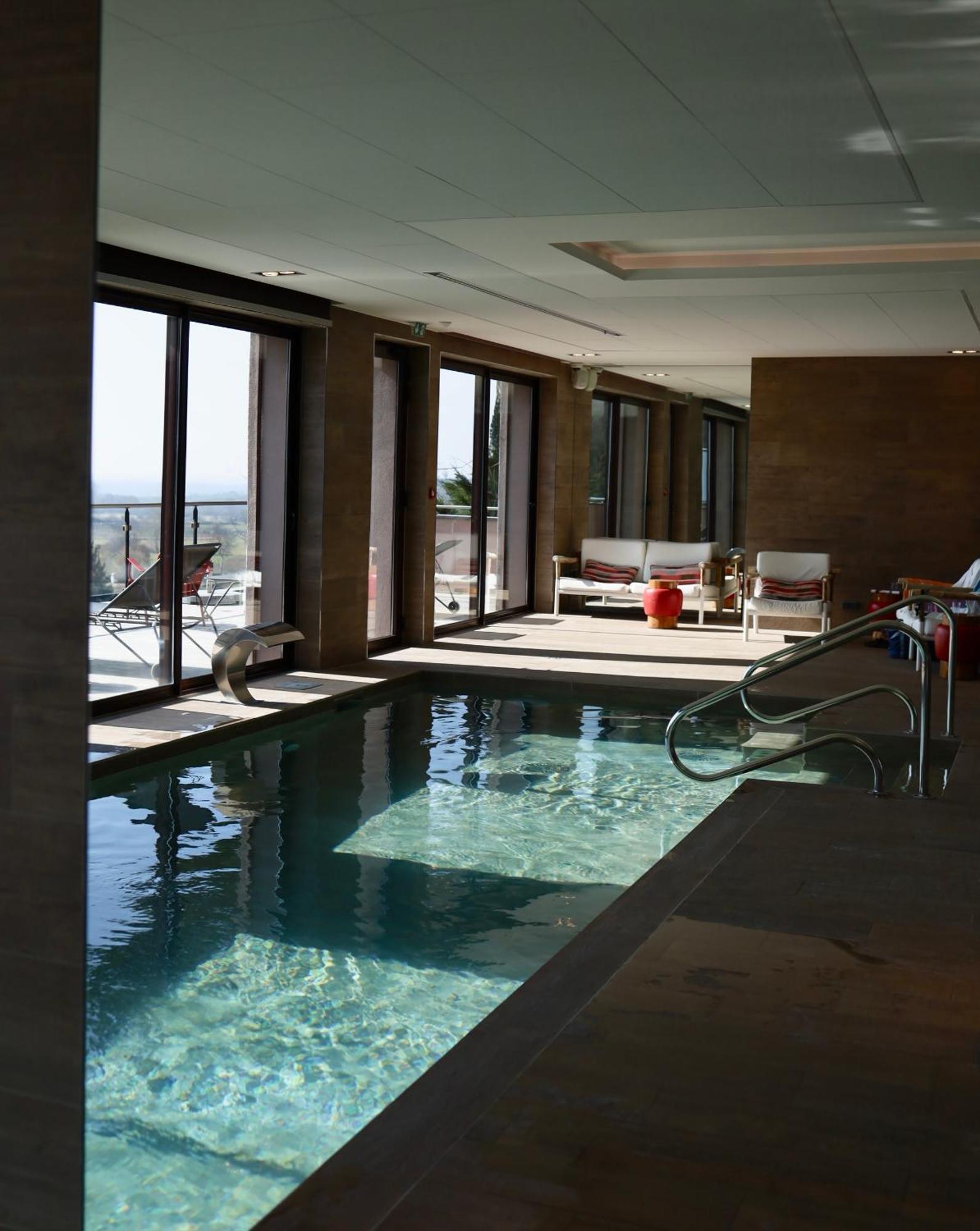 Arnold Hotel